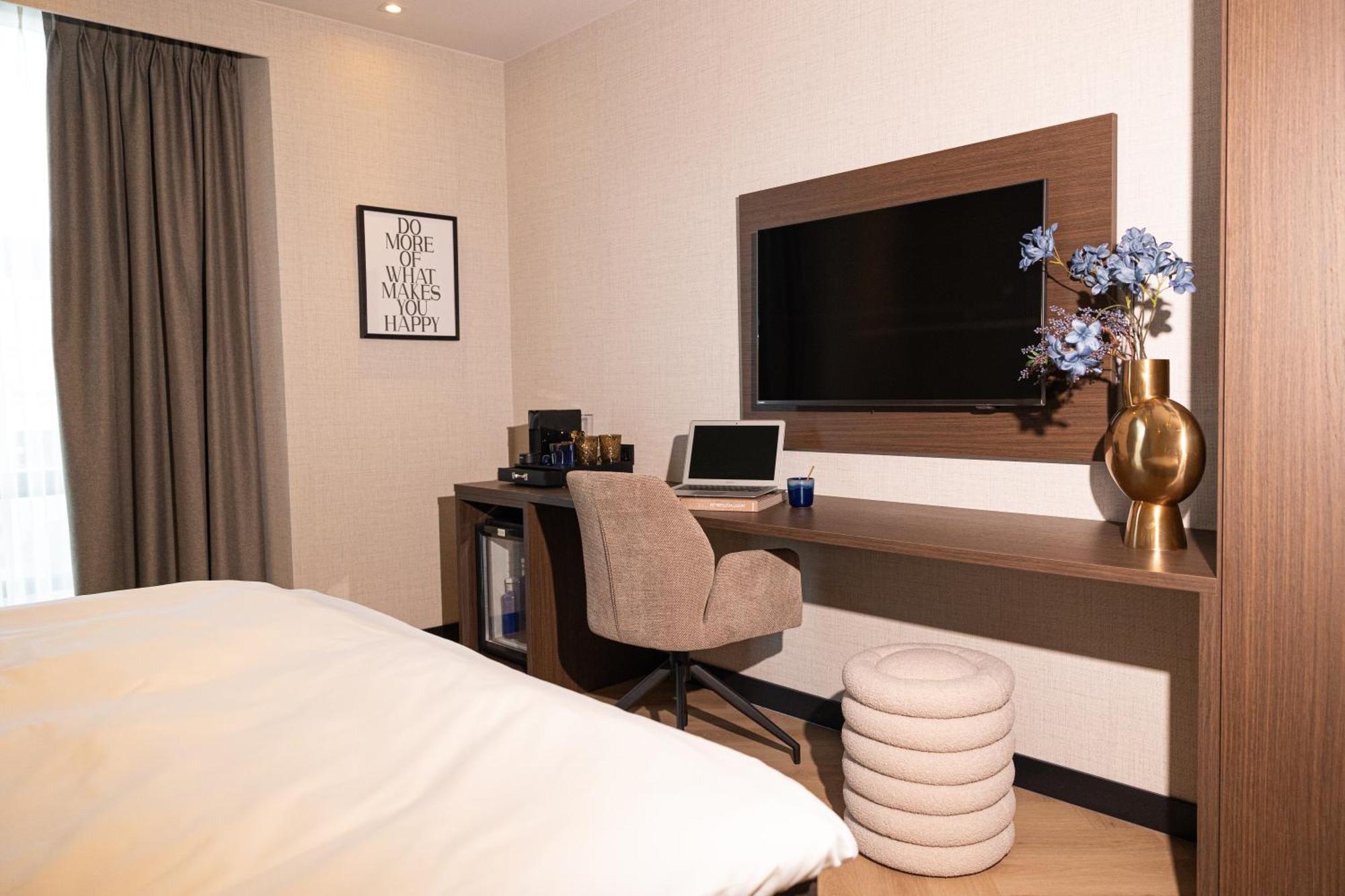 Hotel Twenty-Three Amsterdam Airport Hoofddorp Exterior photo
