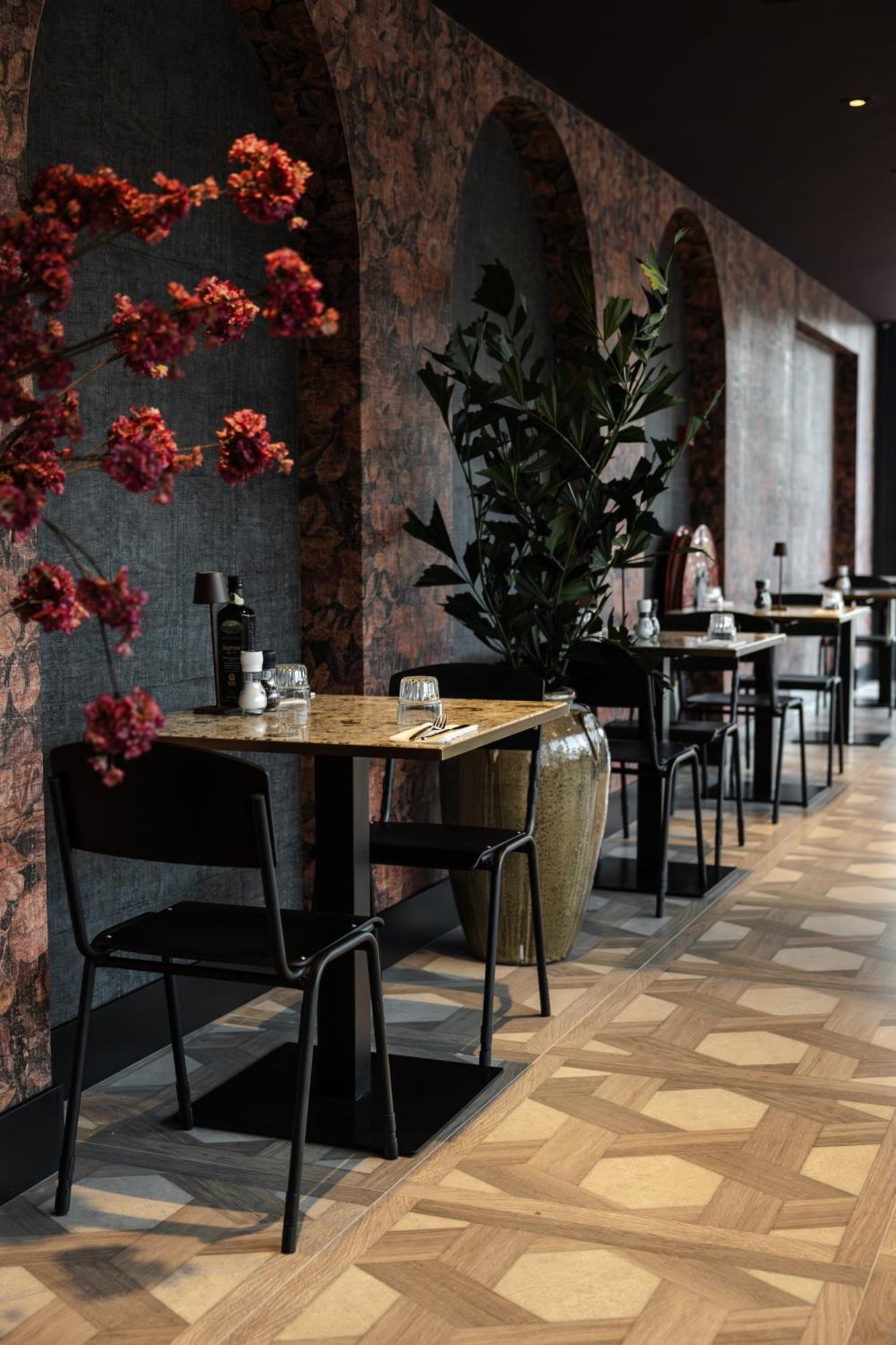 Hotel Twenty-Three Amsterdam Airport Hoofddorp Exterior photo