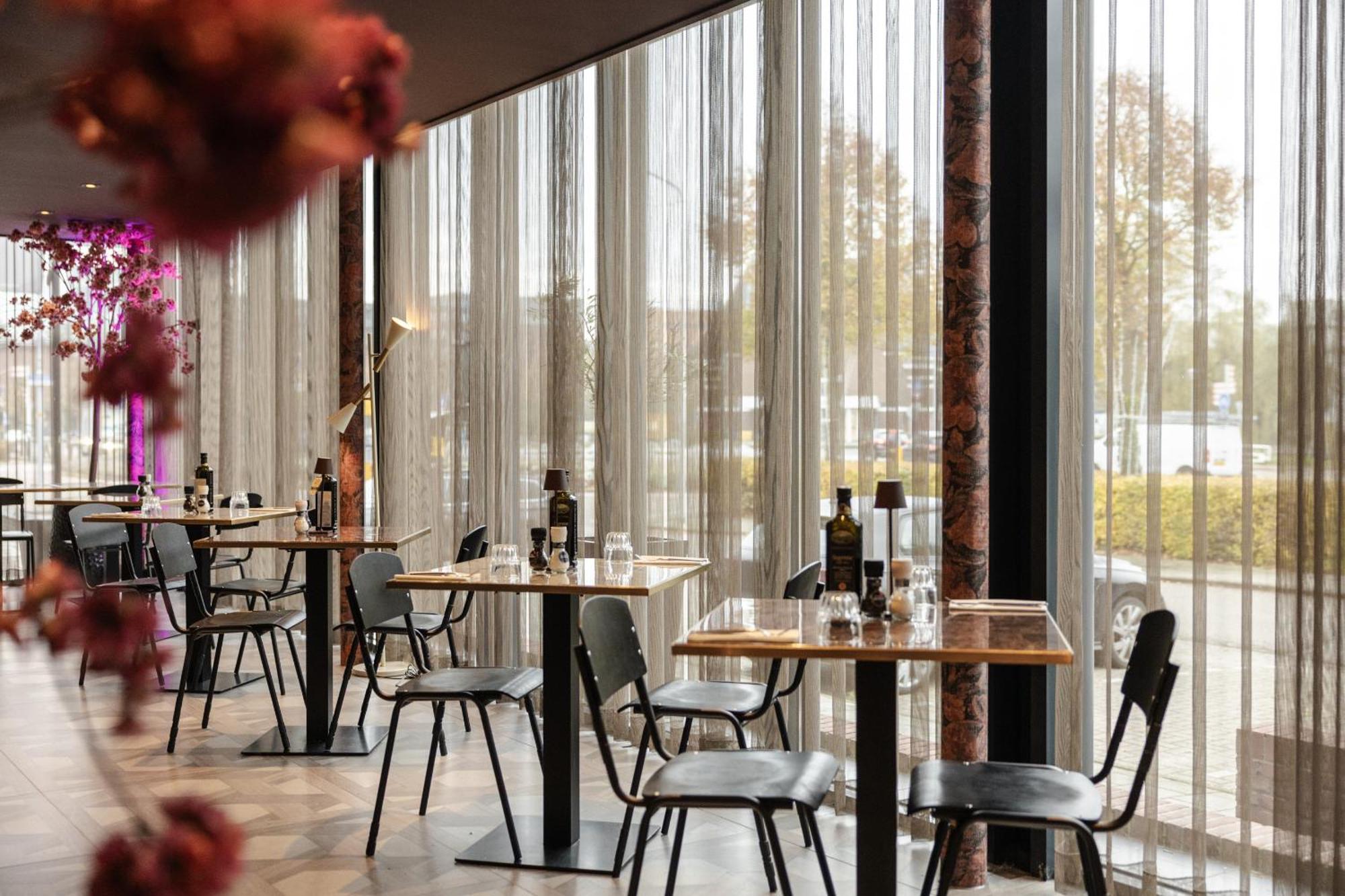 Hotel Twenty-Three Amsterdam Airport Hoofddorp Exterior photo